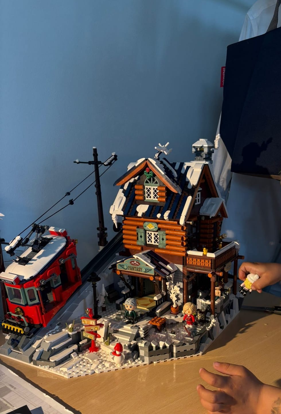 Customer photo review of Pantasy Summit Cabin 85033