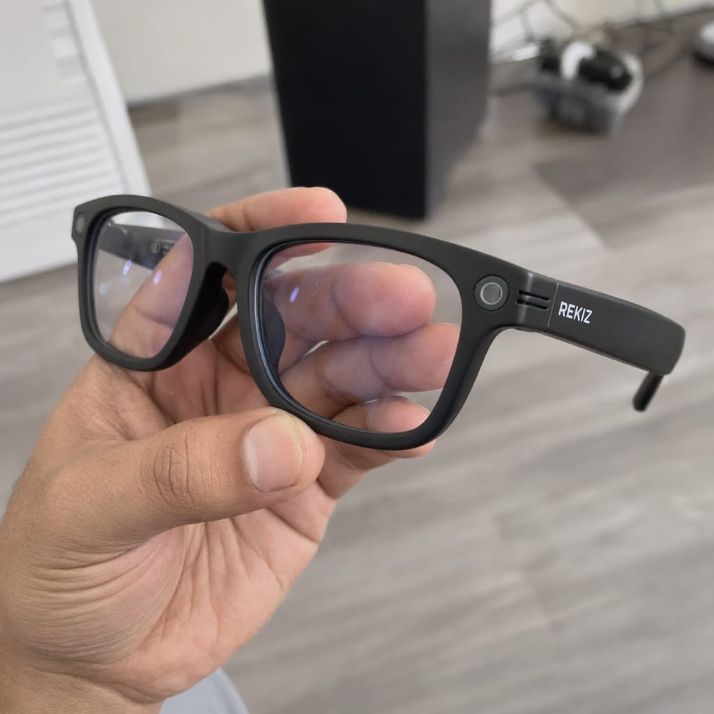 Customer photo review of Rekiz Nova / AI Smart Glasses