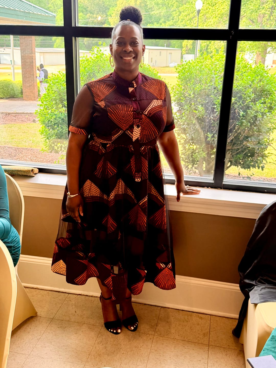 Customer photo review of VALENTINA AFRICAN PRINT BUTTON MESH DRESS [PURPLE]