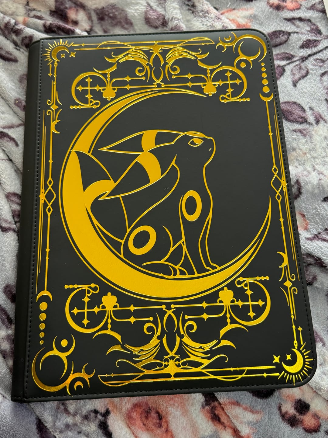Customer photo review of Lunar Shadow 9-Pocket Trading Card Binder