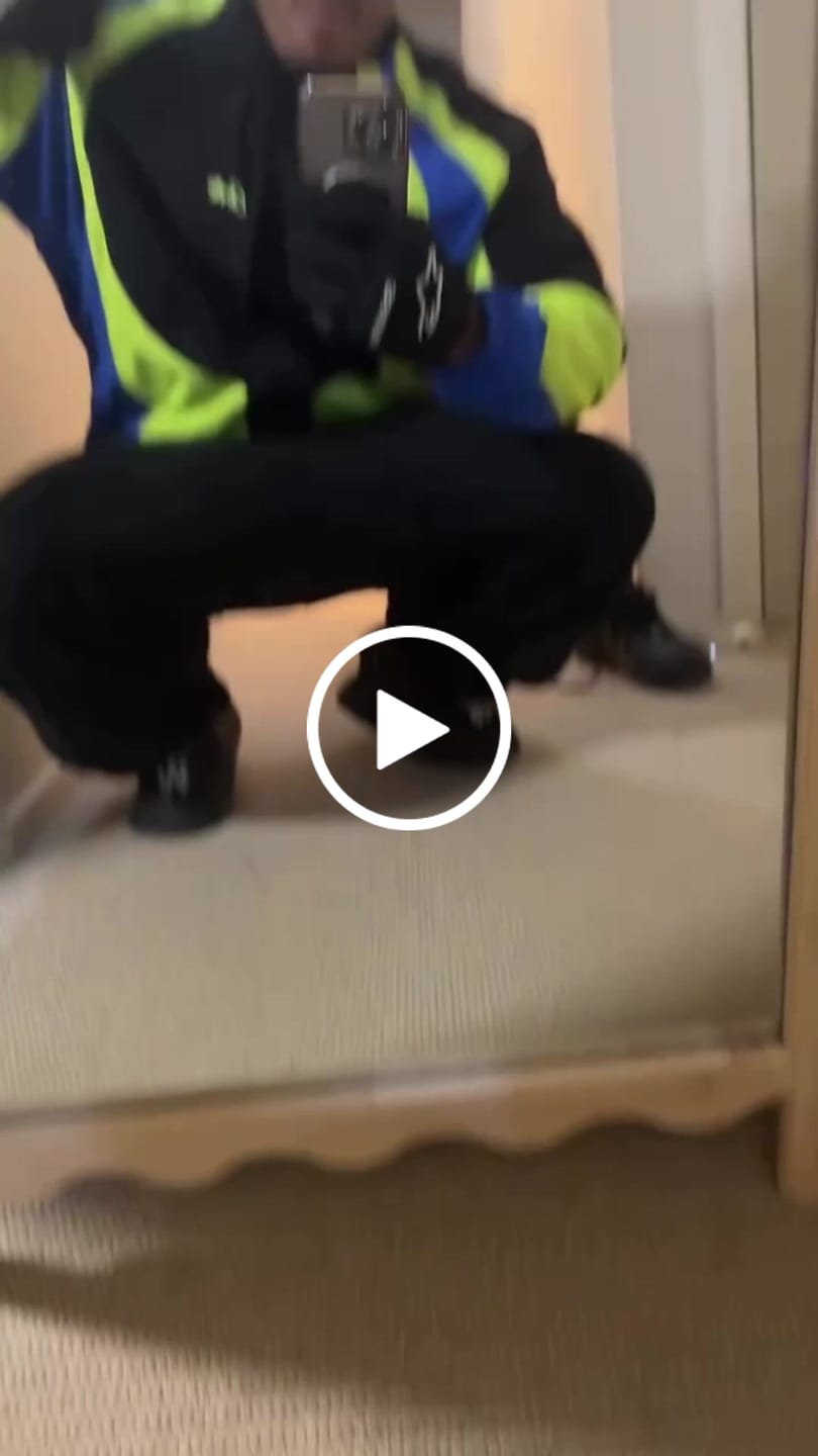 Customer video review of Corteiz Shuku Racing Jacket Fluorescent Green
