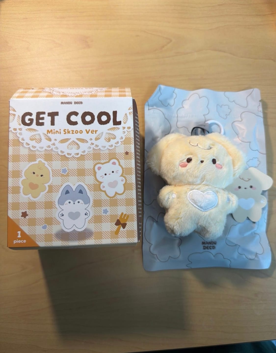 Customer photo review of MINI SKZOO 10CM PLUSH BLIND BOX