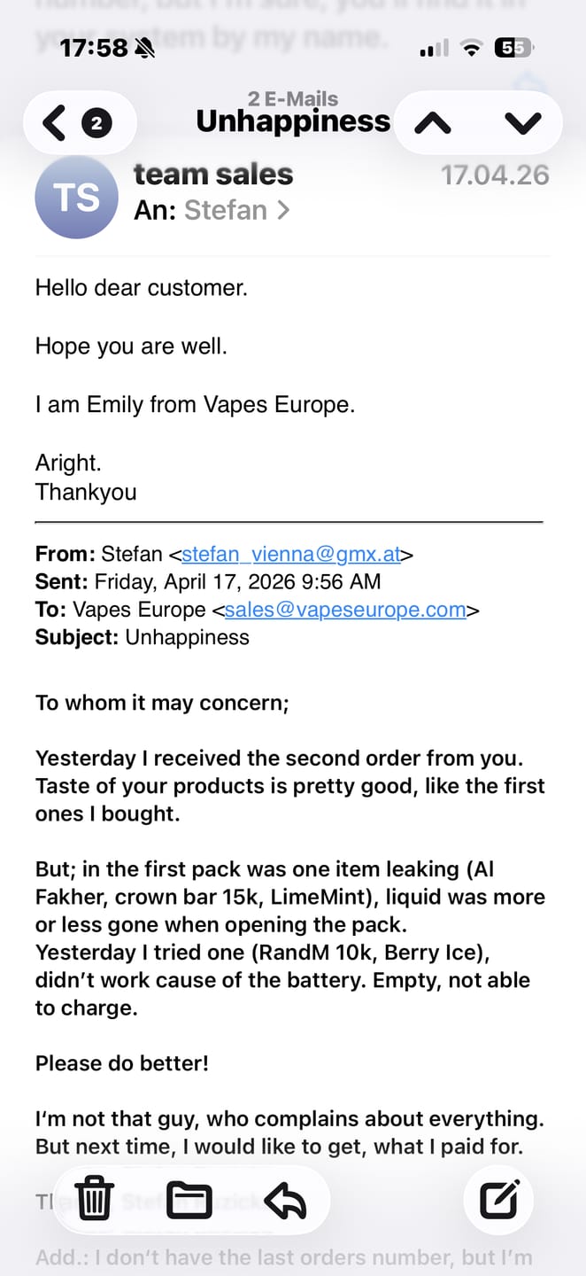 Customer photo review of RandM Shisha 10000 Puffs Disposable Vape