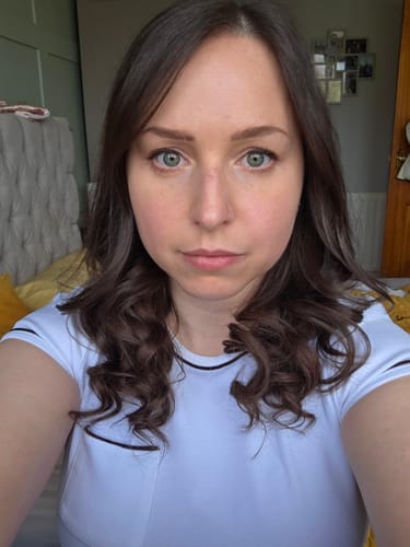 Customer photo review of Remy Human Hair Invisible Wire Extension - Cool Brown