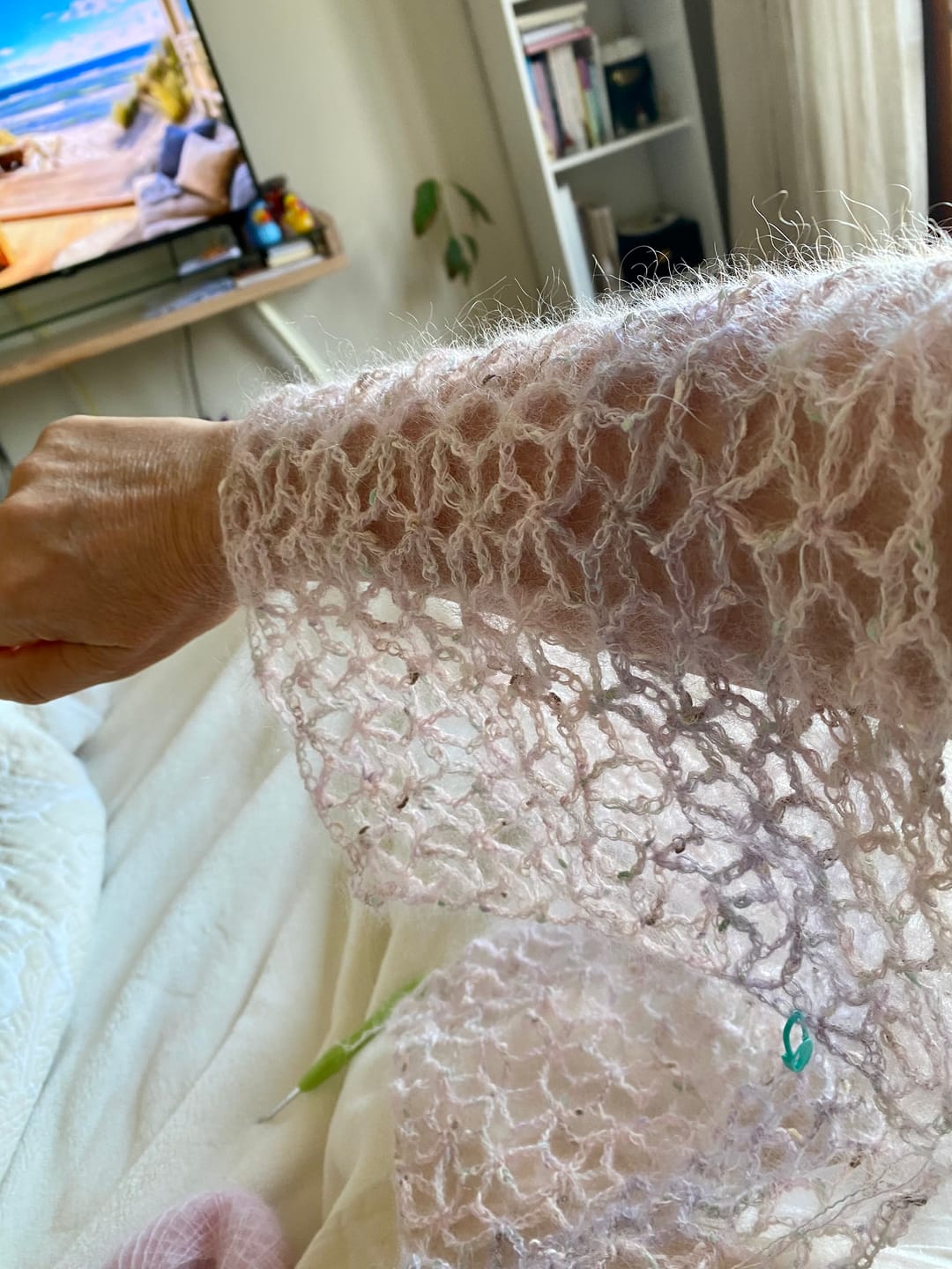 Customer photo review of Essentials Super Kid Mohair Loves Silk  (70% Mohair / 30% Seda)