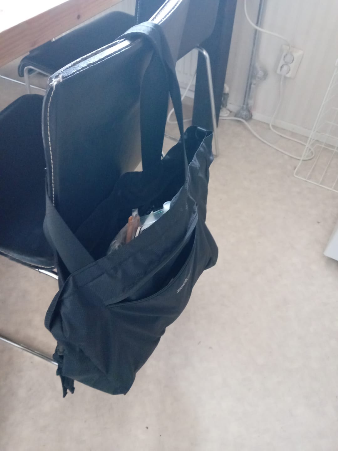 Customer photo review of Foldable Travel Tote 20L