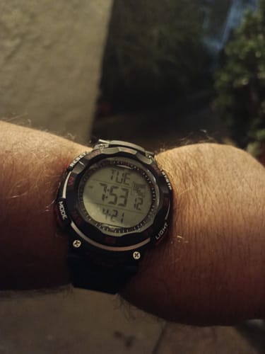 Customer photo review of Reloj Q&Q l GA-124J001Y l