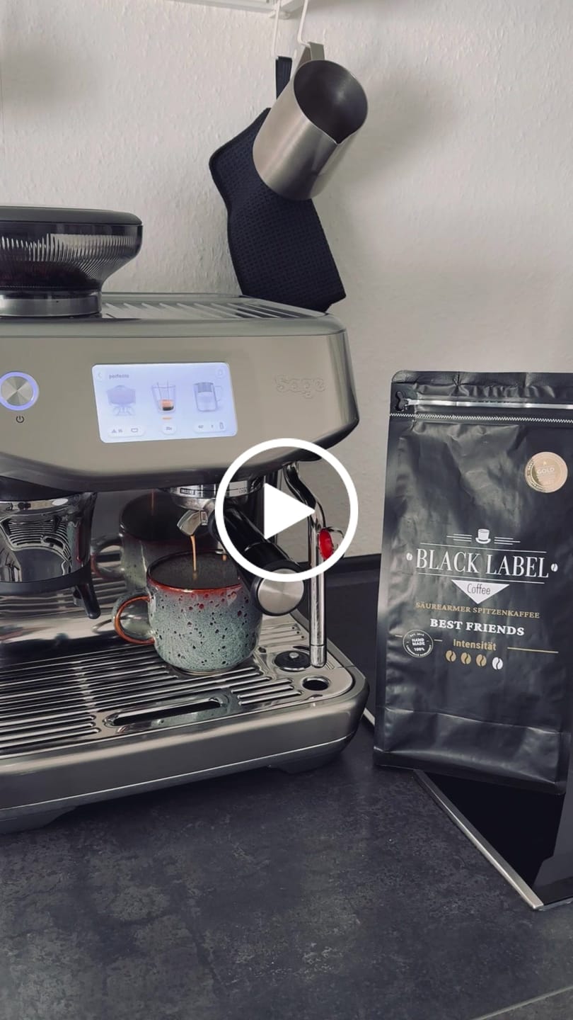 Customer video review of Best Friends Crema King