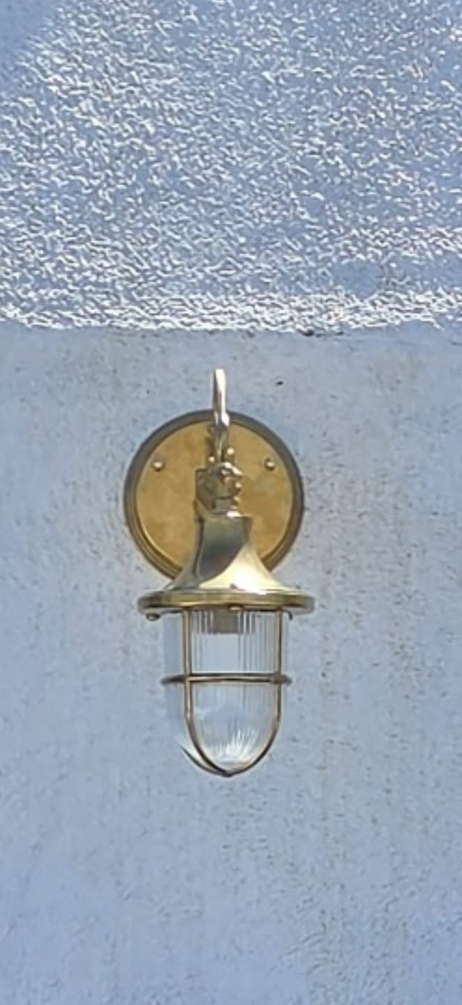 Customer photo review of LIPNO Brass Nautical Wall Sconce