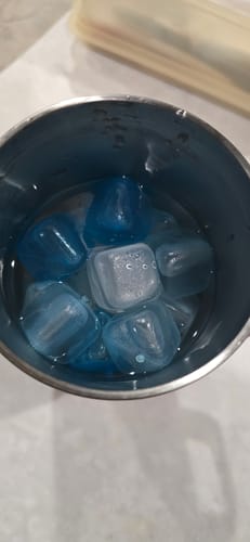 Customer photo review of Mega Freeze Blue Ice - 10.5lb Black Bag