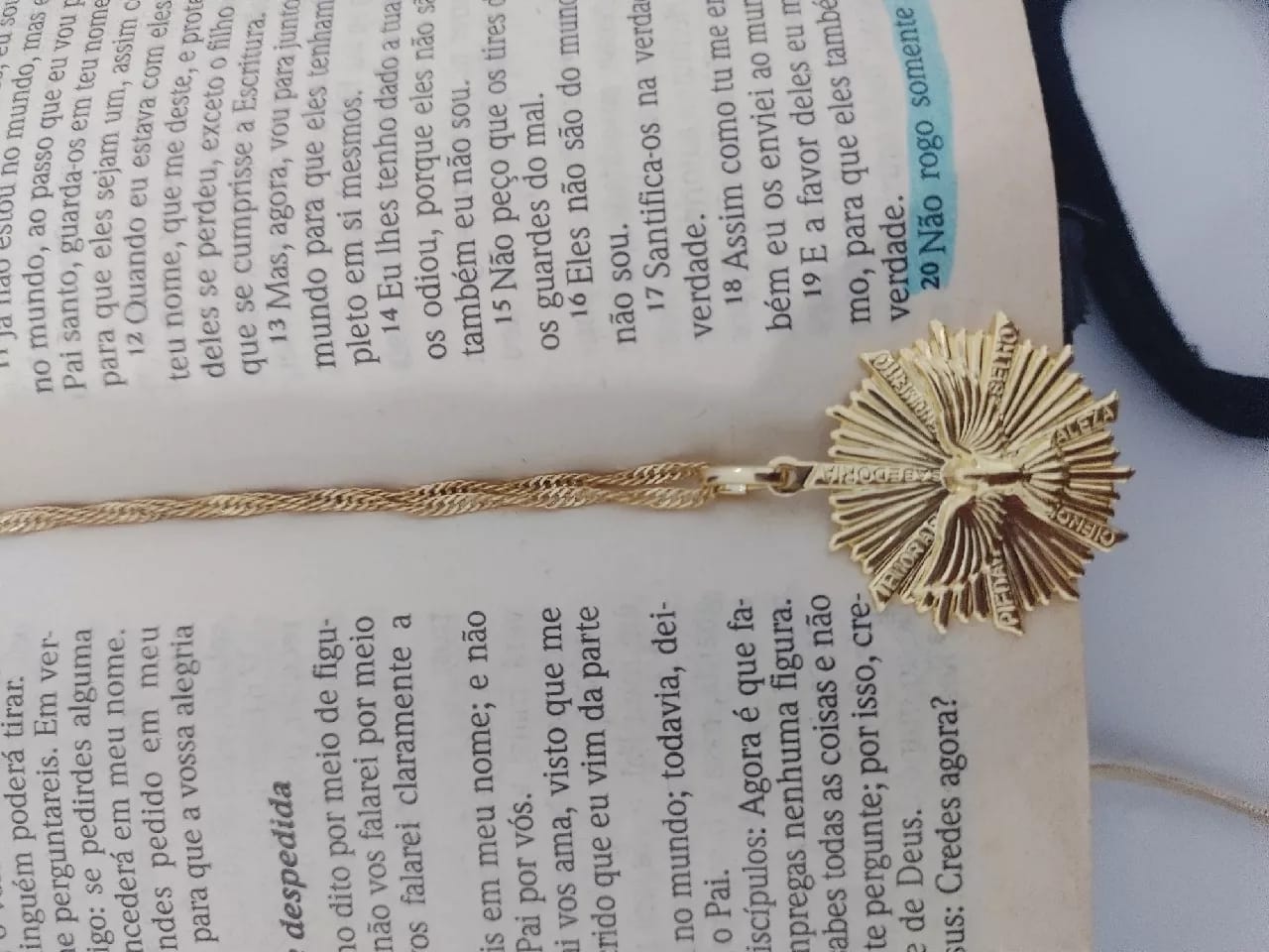 Customer photo review of Corrente do Espírito Santo - Em Ouro