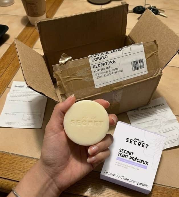 Customer photo review of Secret Teint Précieux | Jabón-Mascarilla de Leche de Cabra Anti-Imperfecciones