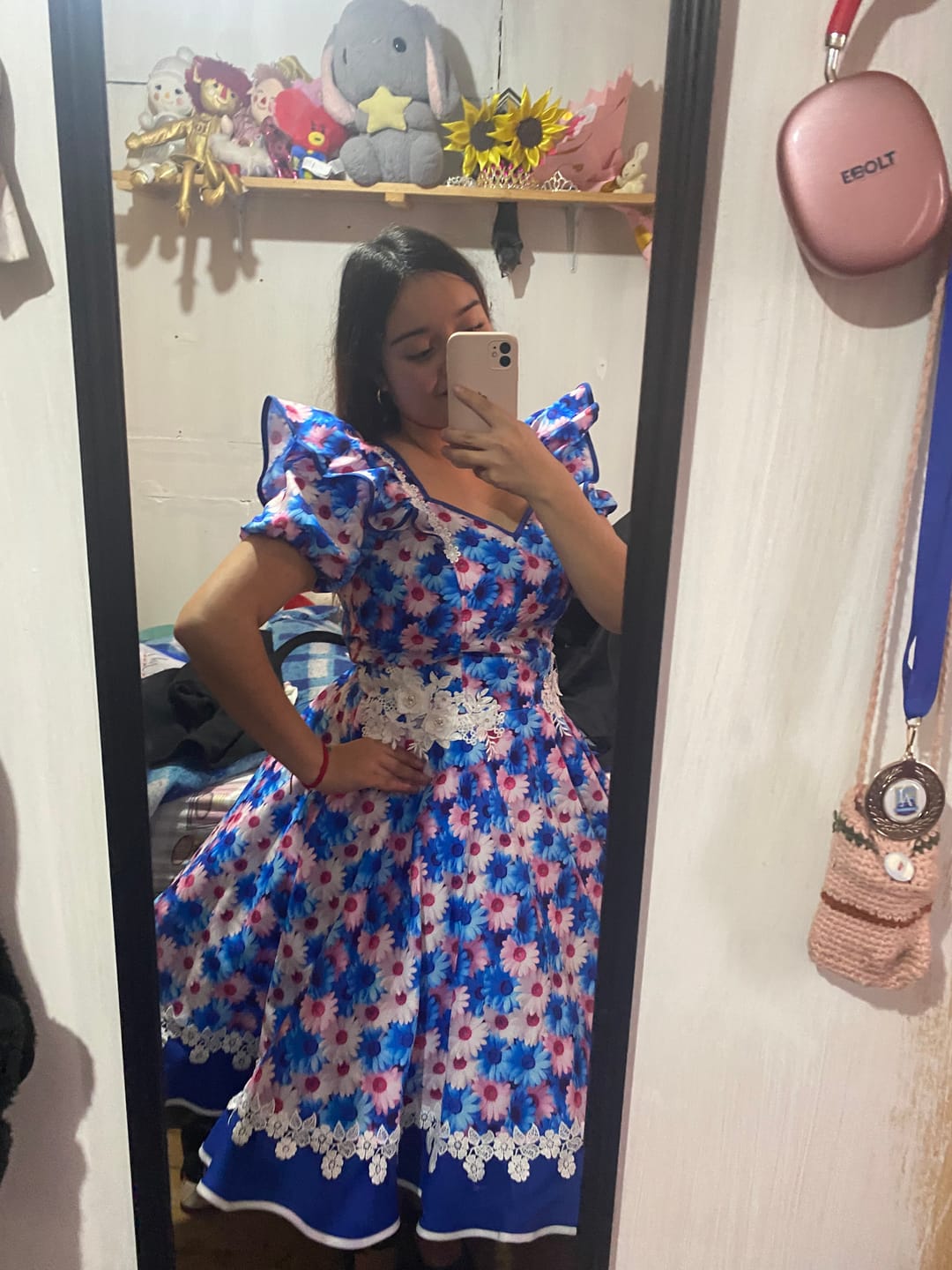 Customer photo review of Vestido de china huasa Mariposa Azul y rosado