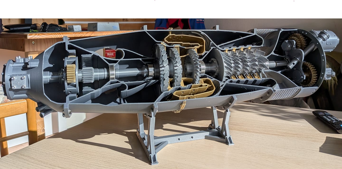 Customer photo review of PT6E Turboprop Engine - E02