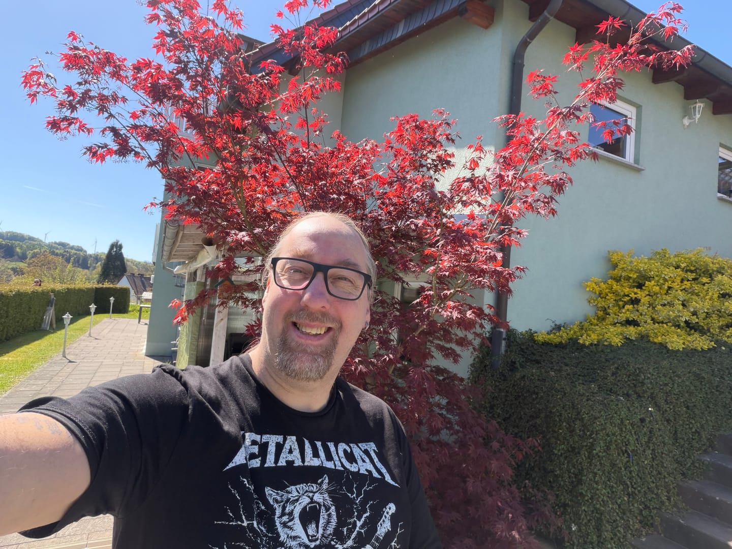 Customer photo review of Metallicat Premium T-Shirt