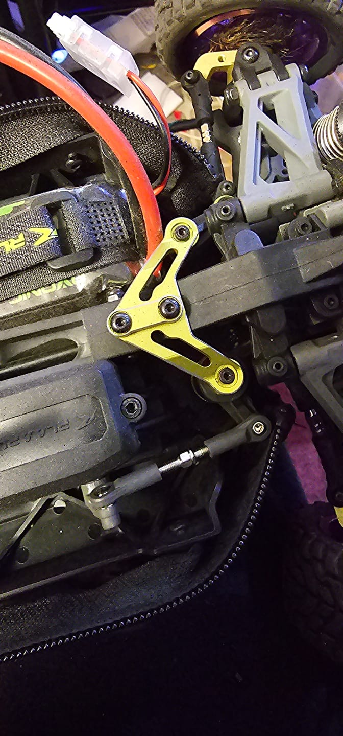 Customer photo review of Aluminum Upper Steering Saver Fixed Part For RZ001 and 1/10 Rally Car