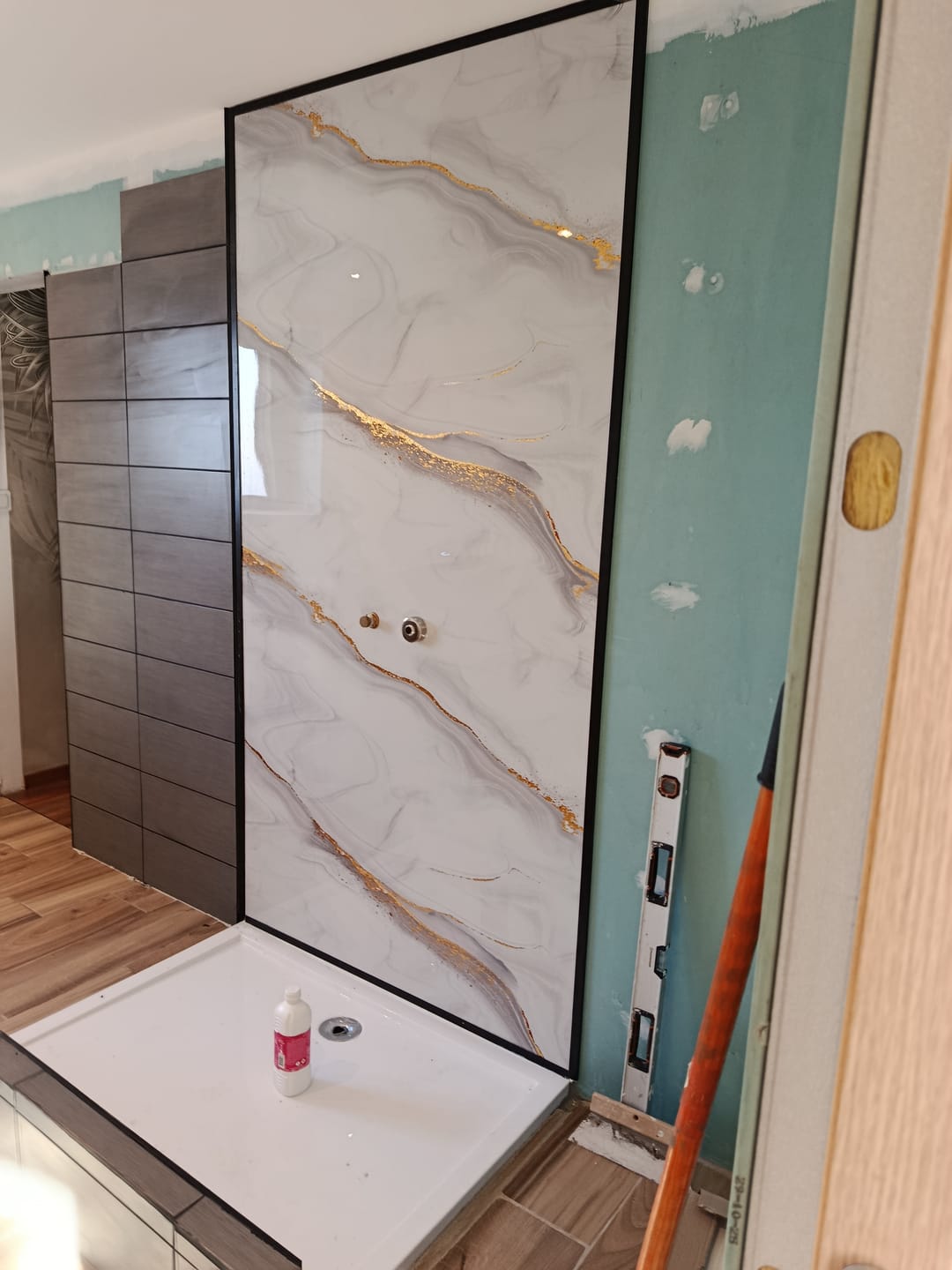 Customer photo review of Baguette Depart/Finition aluminium pour /PVC/SPC/Feuille de pierre