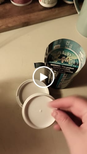 Customer video review of Drifters Blueberry Lemonade Ice Nicotine Pouches