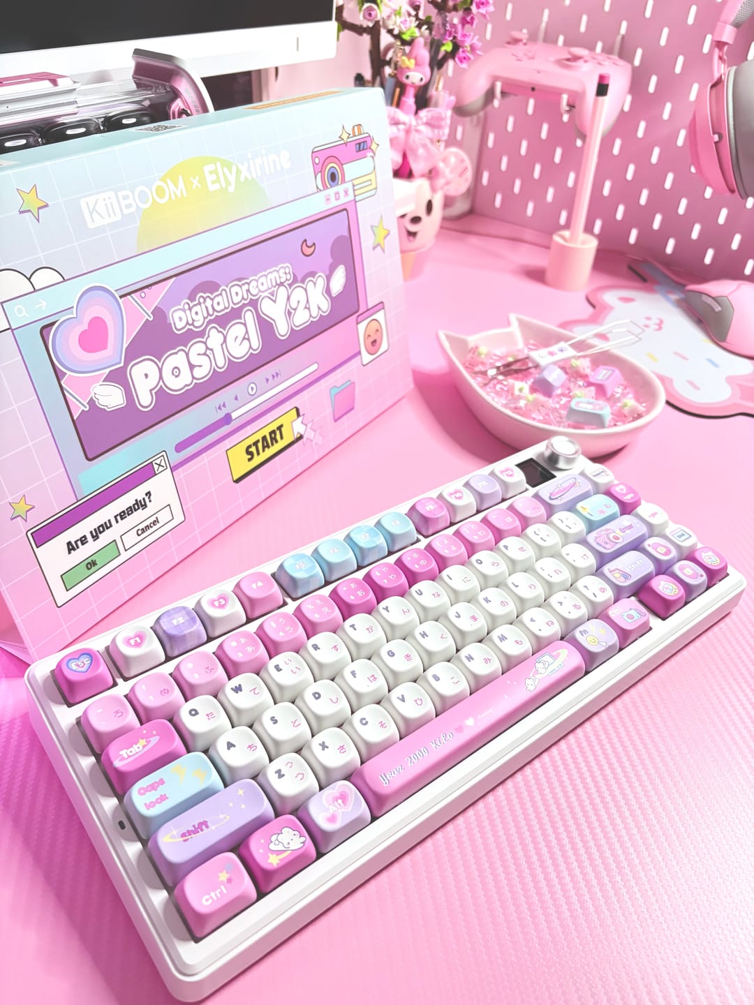 Customer photo review of KiiBOOM x Elyxirine Digital Dreams: Pastel Y2K Keycap Set