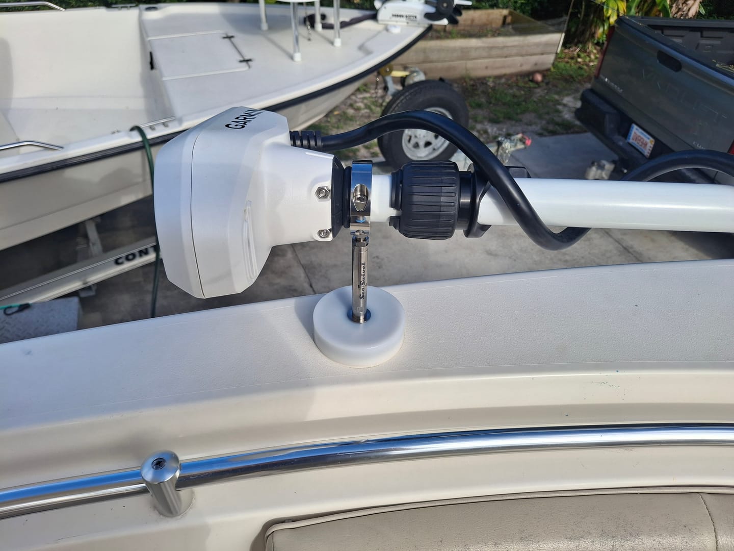 Customer photo review of Mag Mount™ Trolling Motor Support Arm *READ DESCRIPTION*