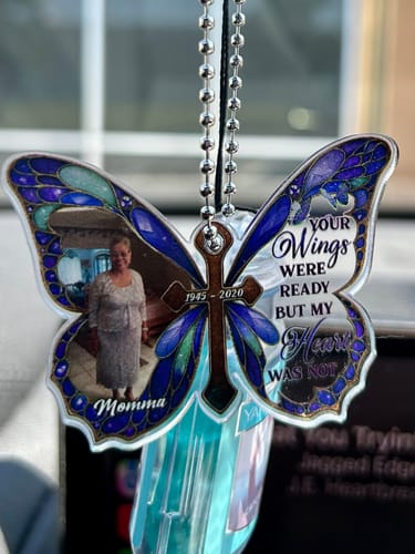 Customer photo review of I Am Always With You - Personalized Acrylic Car Hanger CO25
