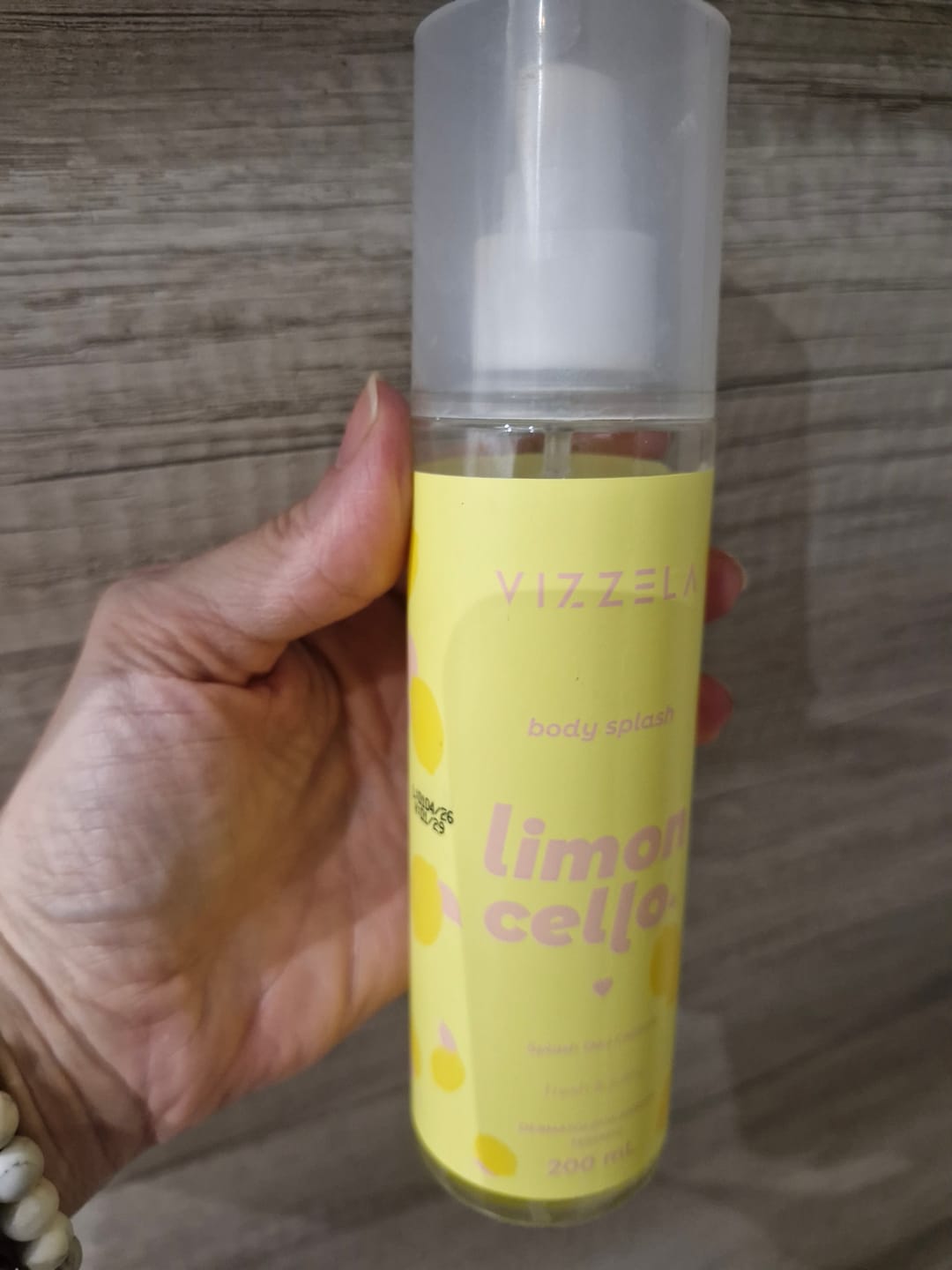 Customer photo review of Body Splash Deo Colônia Limoncello – Vizzela