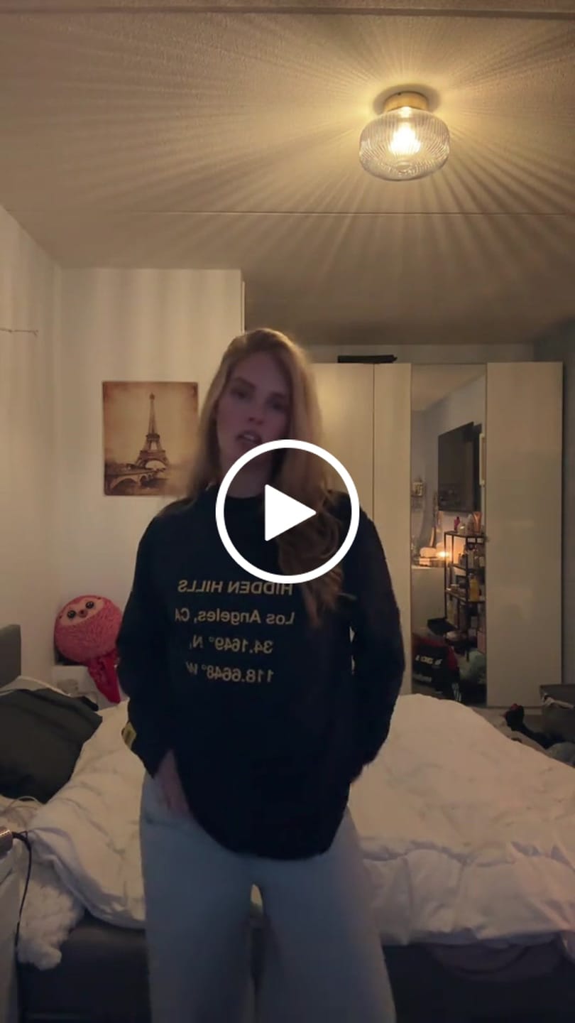 Customer video review of VINTAGE LOGO LONGSLEEVE T-SHIRT AMBER/NAVY