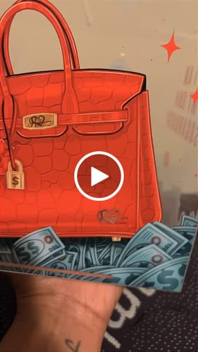 Customer video review of Luxe Red | $10k Smashbox Legacy Edition (Clear)