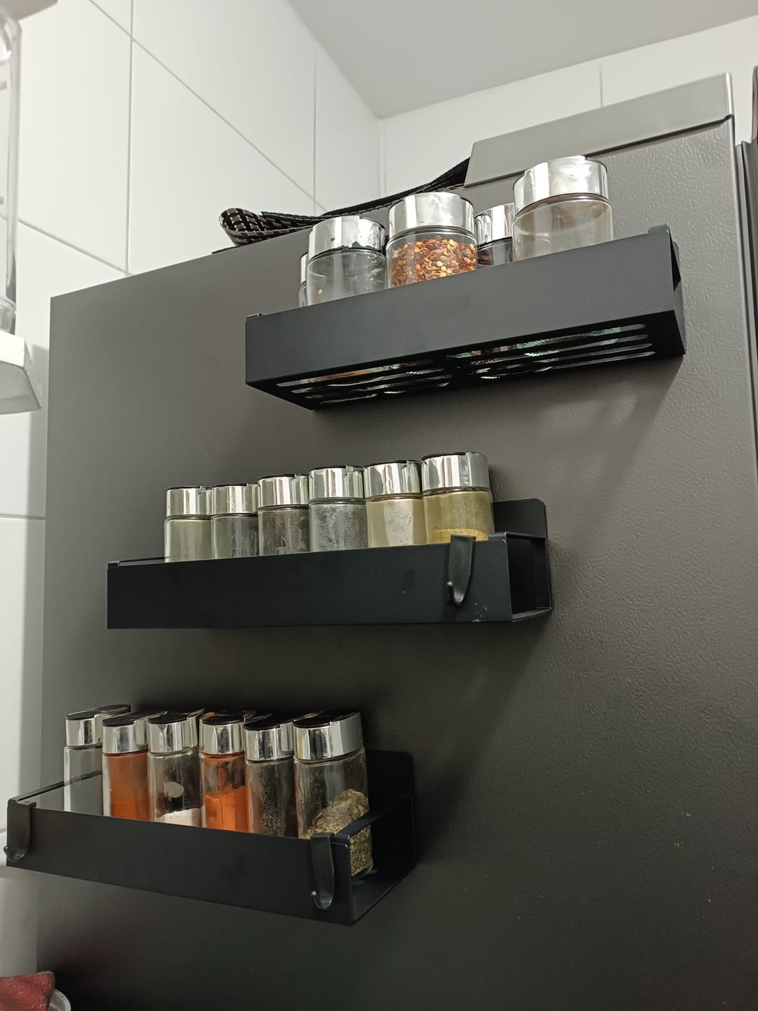 Customer photo review of Set de 4 Organizadores Imantados para Nevera