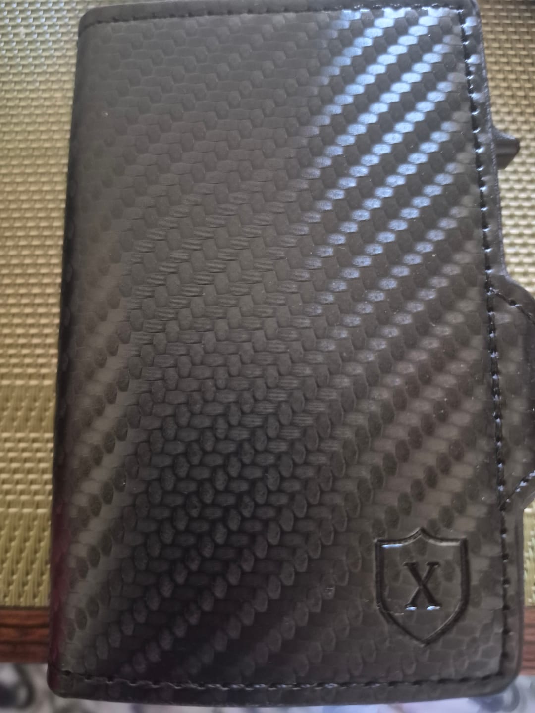 Customer photo review of Billetera Modelo AirTag