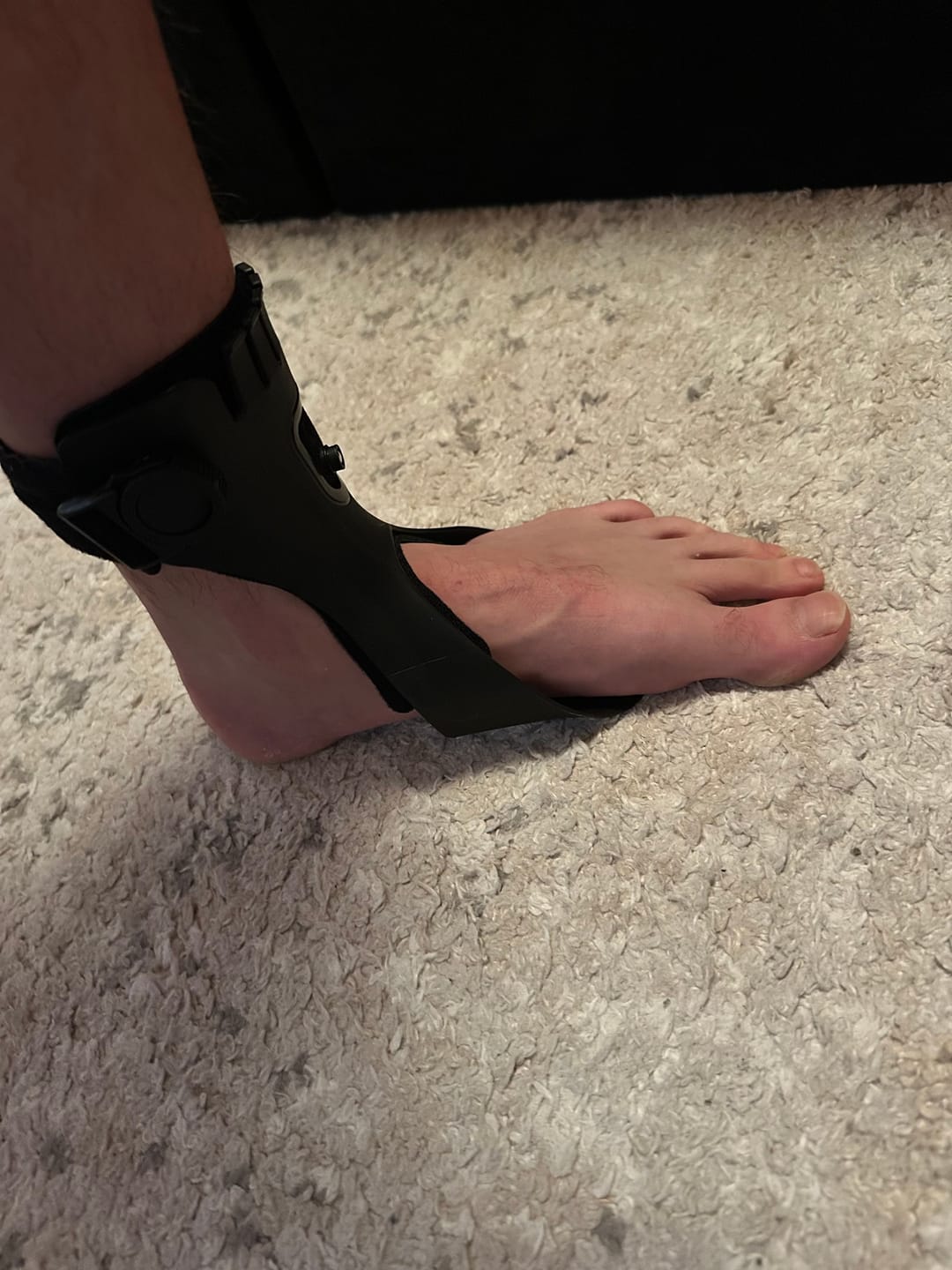 Customer photo review of Orthevo | Fußheberorthese