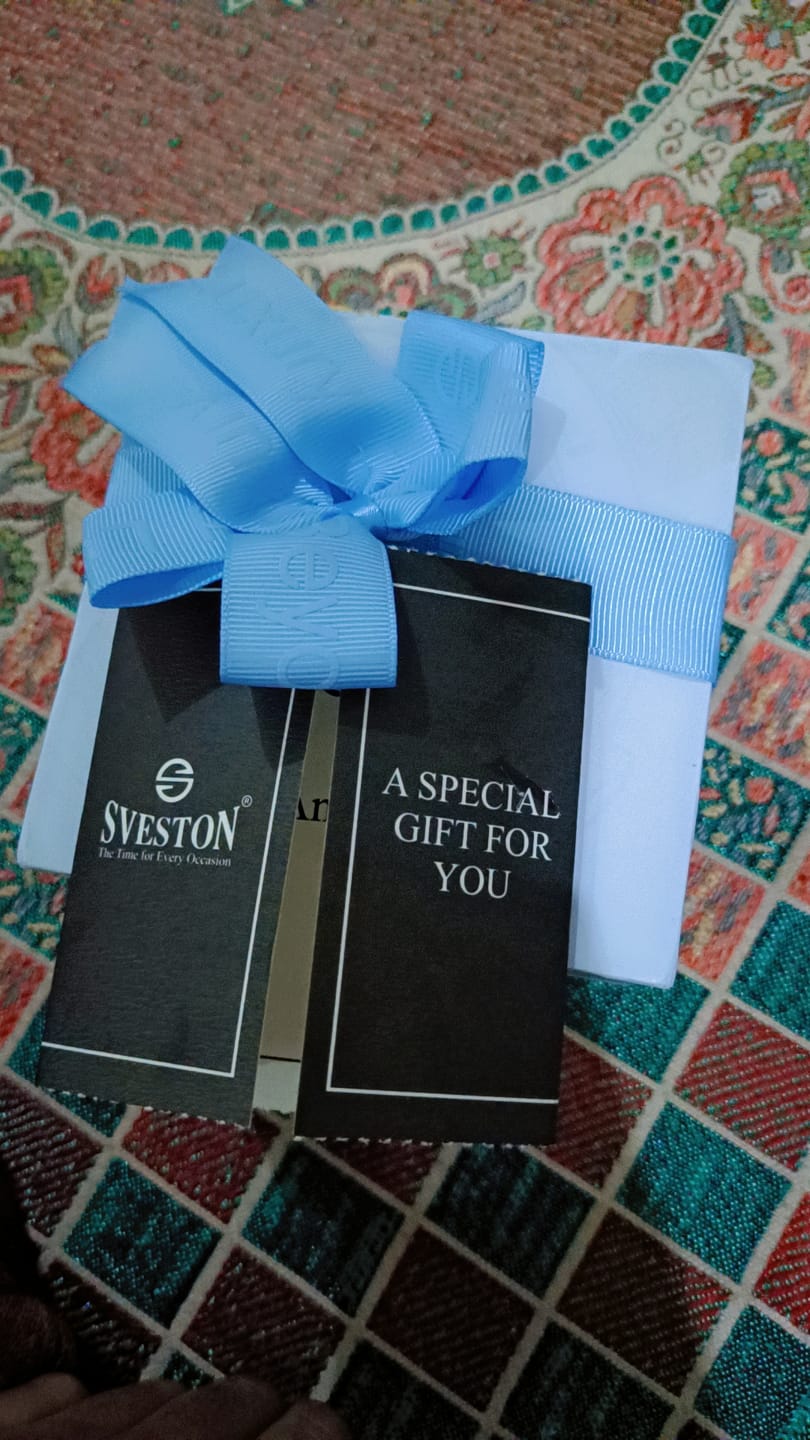 Customer photo review of Gift Wrapping