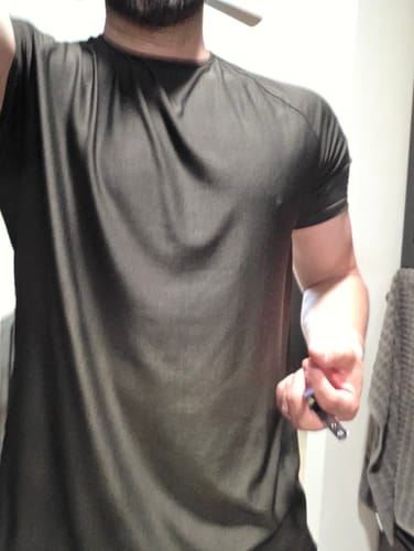 Customer photo review of Training Sport Tee - Army Green