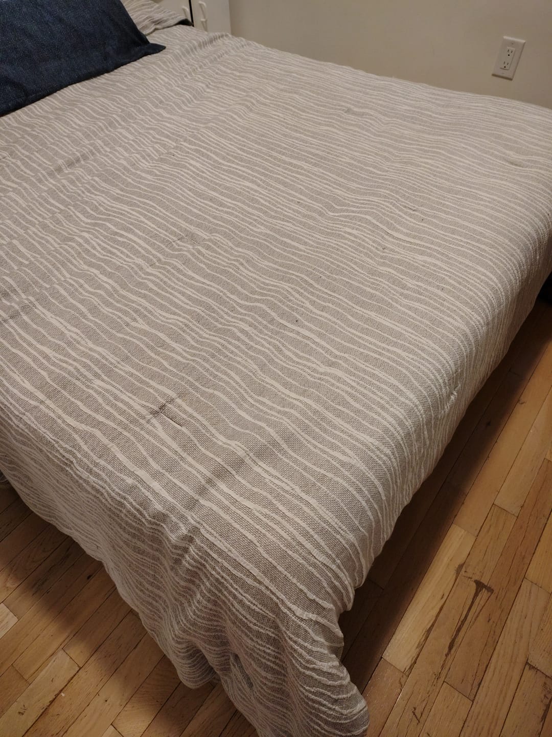 Customer photo review of RFT-2025-213 - DOUBLE BED SET - INCL MATTRESS, BOXSPRING, PROTECTOR, BED LEGS, DELIVERY, SETUP