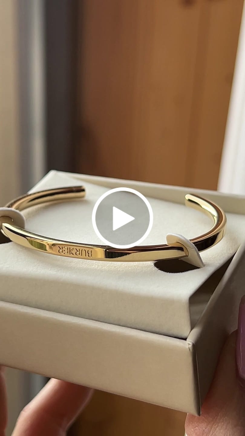 Customer video review of Violet Bracelet
