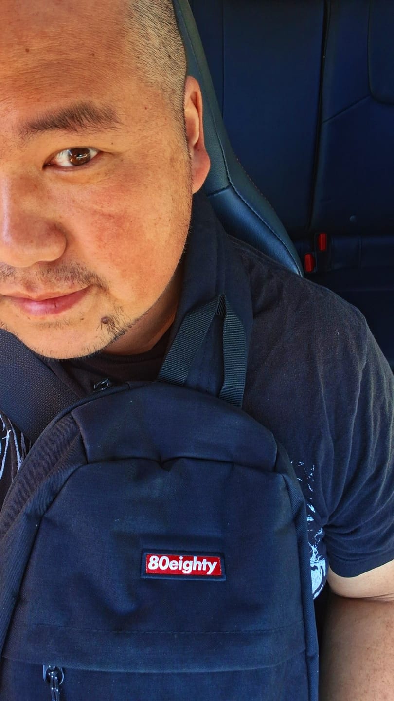 Customer photo review of 80Eighty® Sling Bag