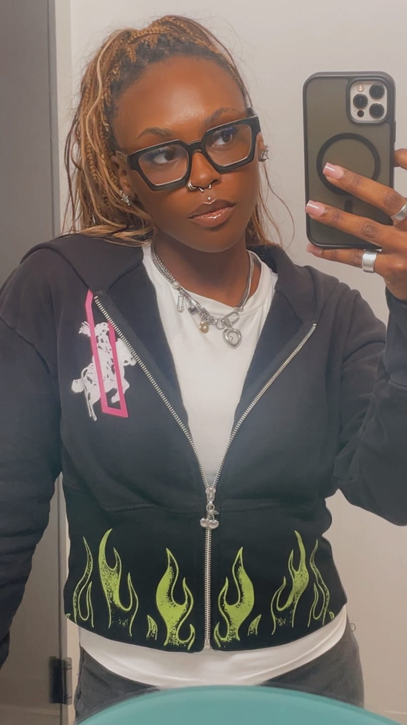 Customer photo review of 5 YEAR CORSET HOODIE