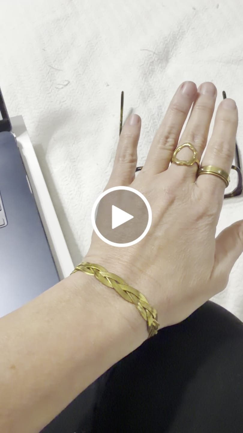 Customer video review of Palm Beach Bracelet (Bundle)
