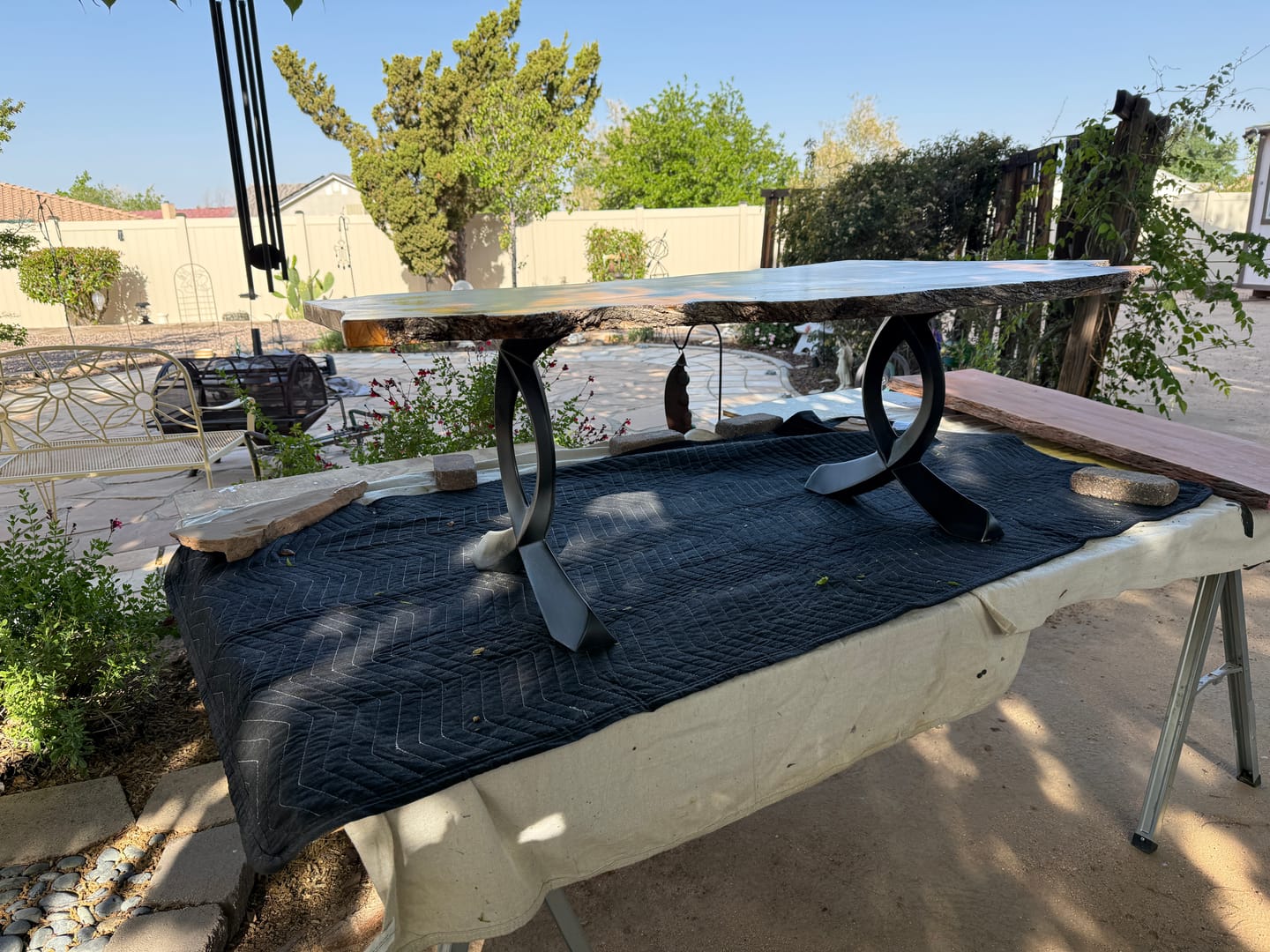 Customer photo review of Bench Legs 108B Curva 16.2" H Modern Steel Furniture Legs
