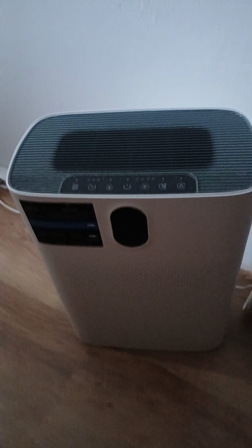 Customer photo review of Smart Luftreiniger V1 Pro – Leistungsstarke HEPA-Filterung mit PM2.5-Sensor, App- und Sprachsteuerung für saubere Raumluft