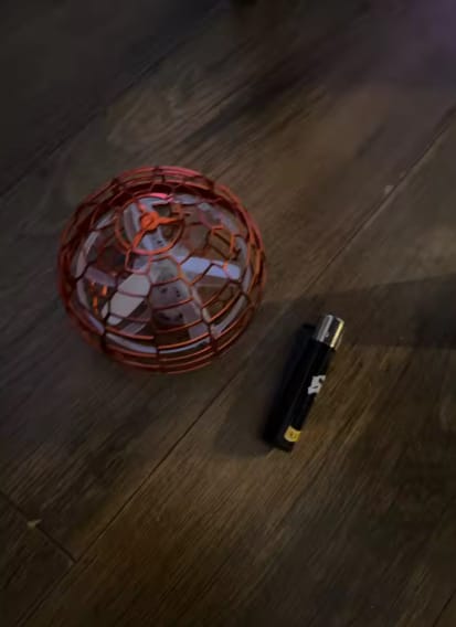 Customer photo review of Schwebender Spielball Kinder | Interaktives Bewegungsspielzeug