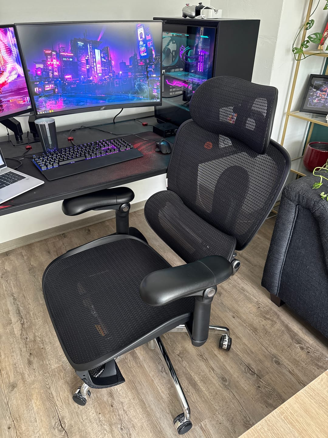 Customer photo review of Doro C300 Pro V2 Ergonomischer Stuhl mit Ganzkörper-Anpassung