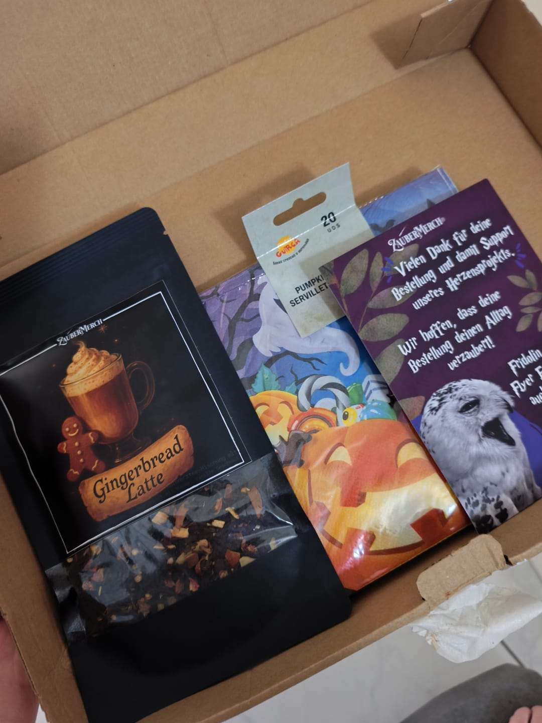 Customer photo review of Packaging