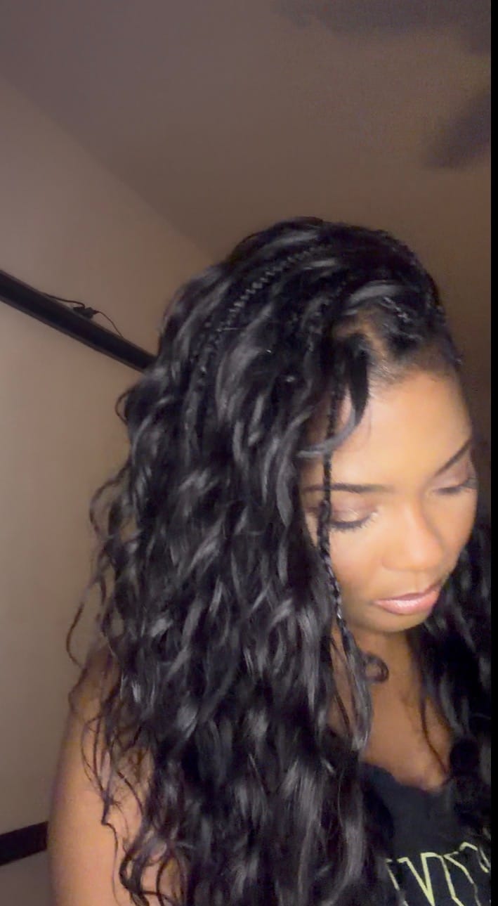 Customer photo review of Loose Wave Human Crochet Hair