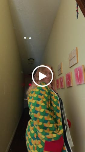 Customer video review of Waves Cardigan Preorder