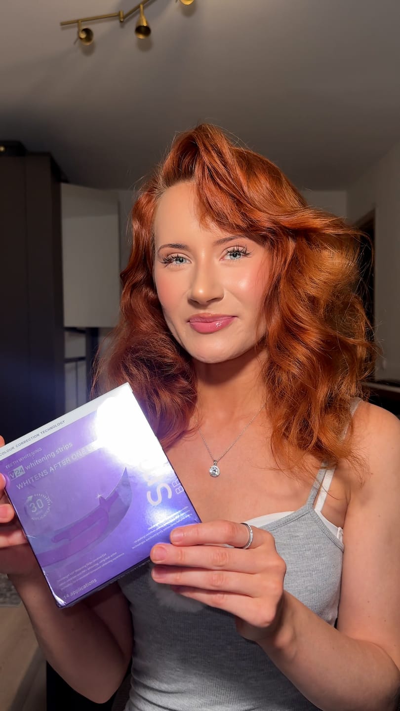 Customer photo review of V24 Violetinės Dantų Balinimo Juostelės