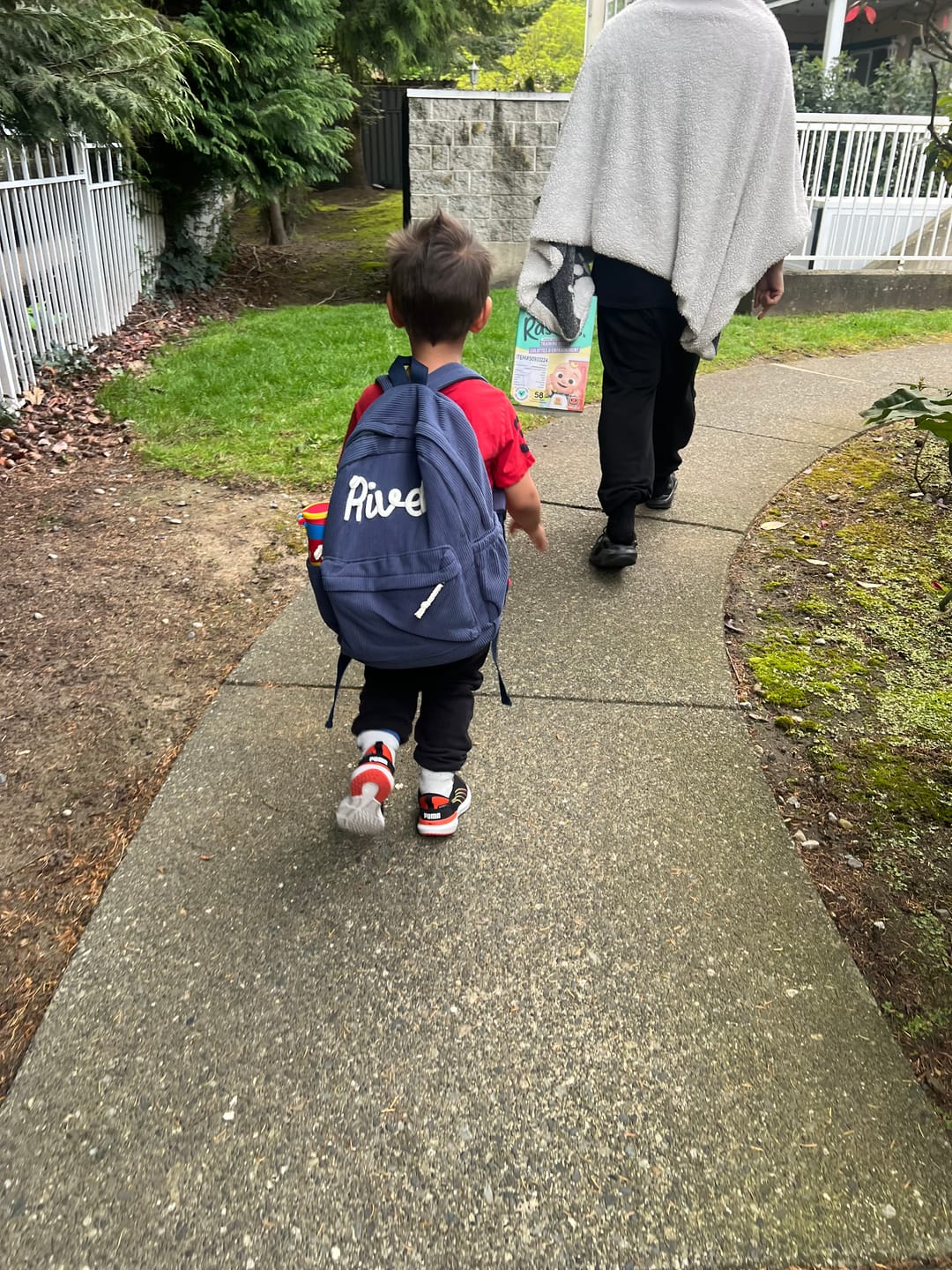 Customer photo review of K&C - Personalized Knitted Backpack