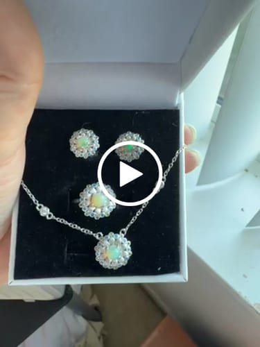 Customer video review of KIKICRYSTAL Jewelry Claim Sale For 0408