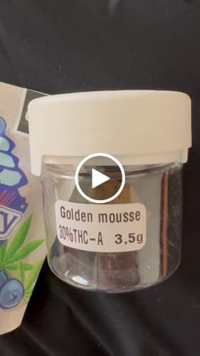 Customer video review of Golden Mousse 30% THCA