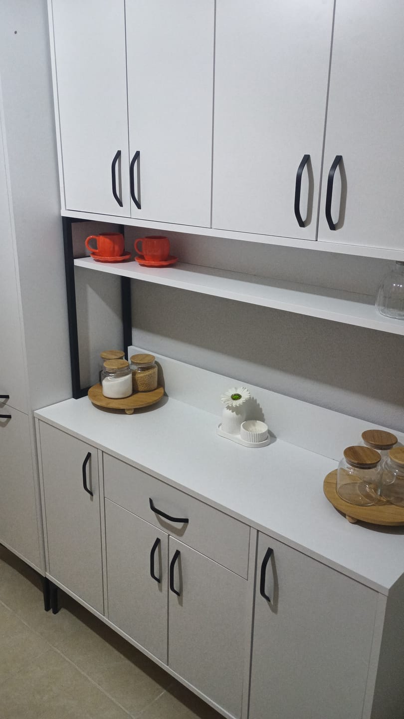 Customer photo review of Rani JE134 Çok Amaçlı Dolap 10 Kapaklı 1 Çekmeceli Kiler Mutfak Dolabı Beyaz
